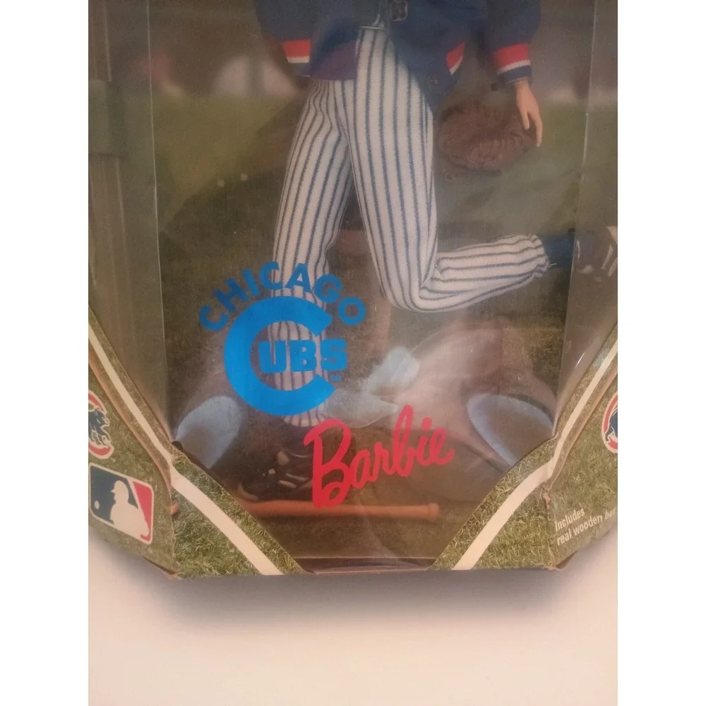 Vintage 1999 Mattel MLB Chicago Cubs Barbie Doll With Real Wooden Bat